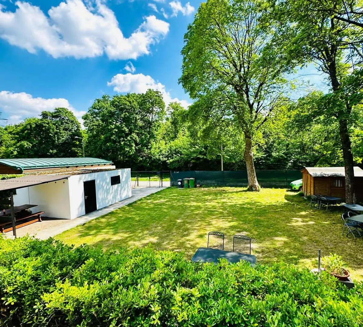 Apartmán Spacious Garden Villa Near Danube For 16 Guests Vídeň