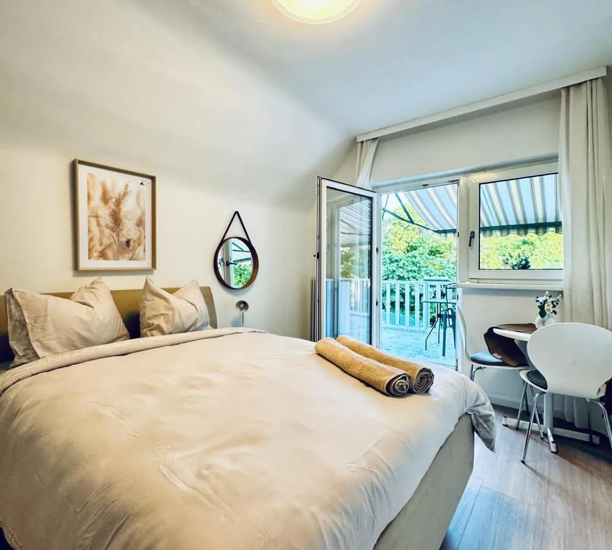 Spacious Garden Villa Near Danube For 16 Guests Vienna Austria